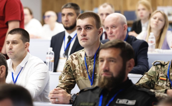 45 ветеранов СВО начали обучение в «Школе героев»: Вячеслав Федорищев поддержал участников второго потока программы