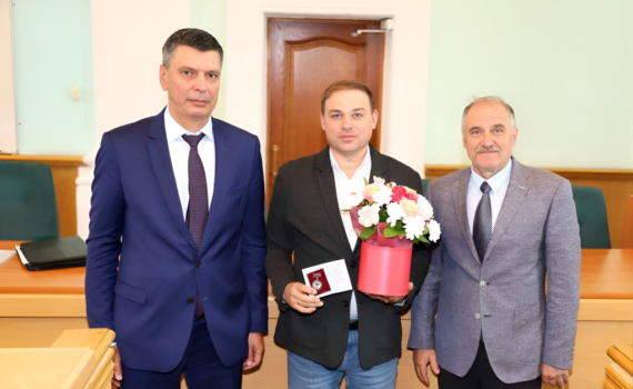 С рабочими одна судьба
